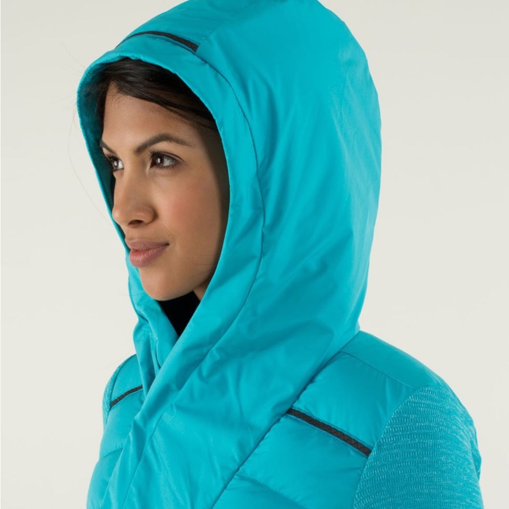 Lululemon Down Active Jacket Size 4 - image 2